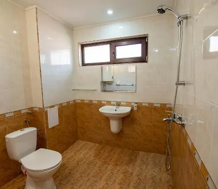 Guest house за гости балабановата къща 3*